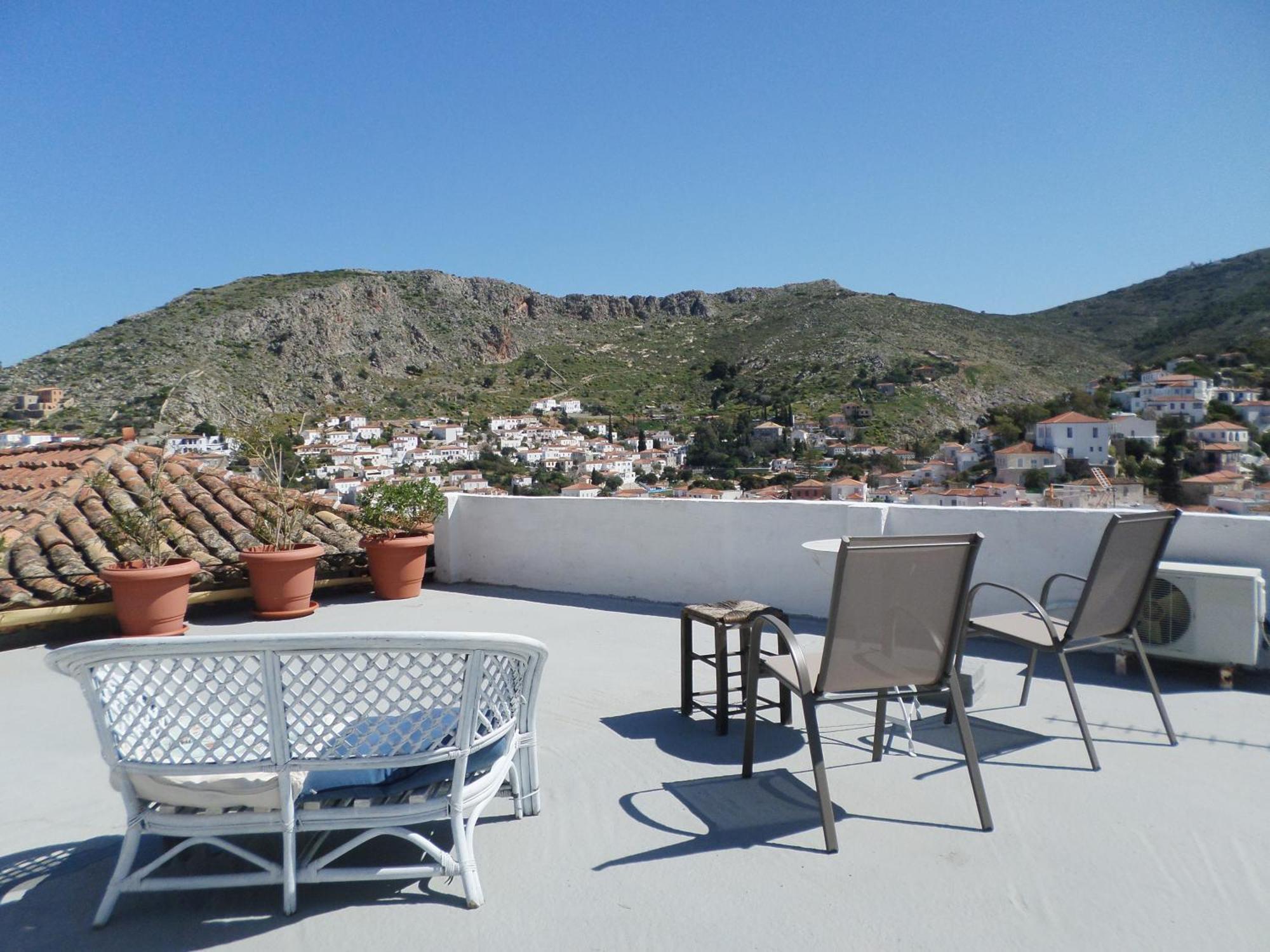 Вілла In The Heart Of Hydra Екстер'єр фото