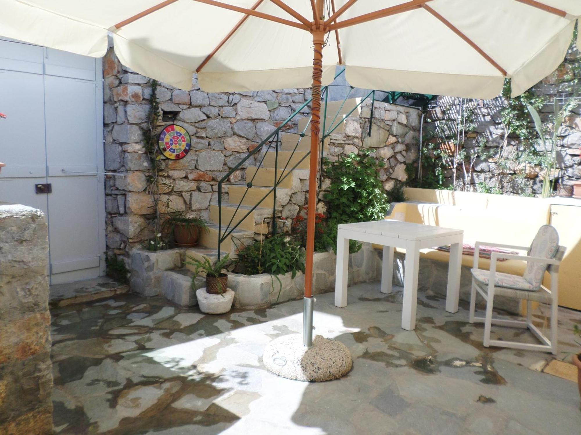 Вілла In The Heart Of Hydra Екстер'єр фото